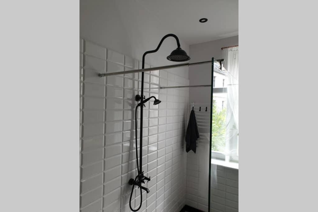 Apartament W Kamienicy Przy Plantach Kalisz Extérieur photo